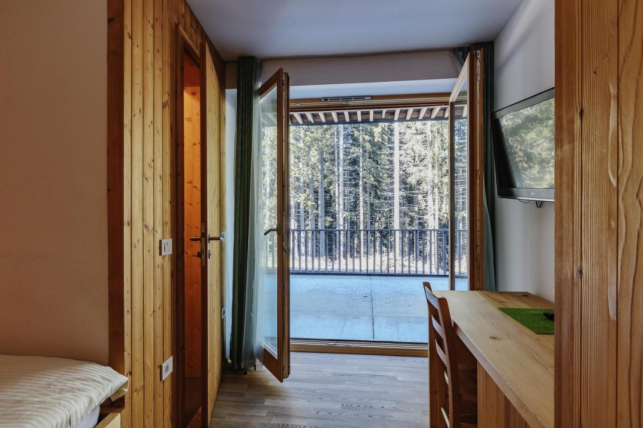 Hotel Jelka Pokljuka Goreljek ภายนอก รูปภาพ