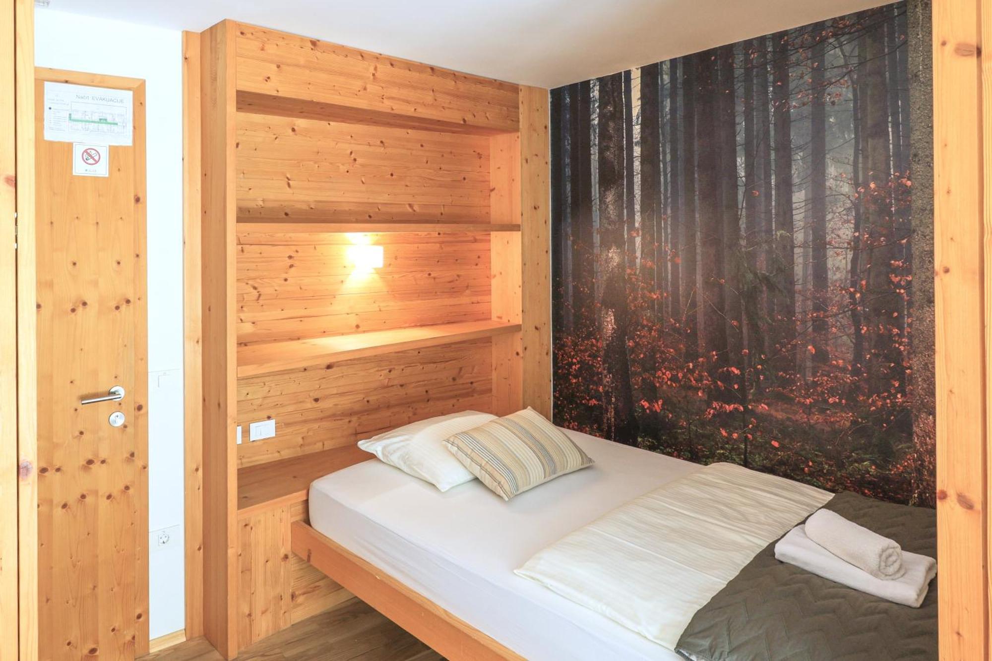 Hotel Jelka Pokljuka Goreljek ภายนอก รูปภาพ