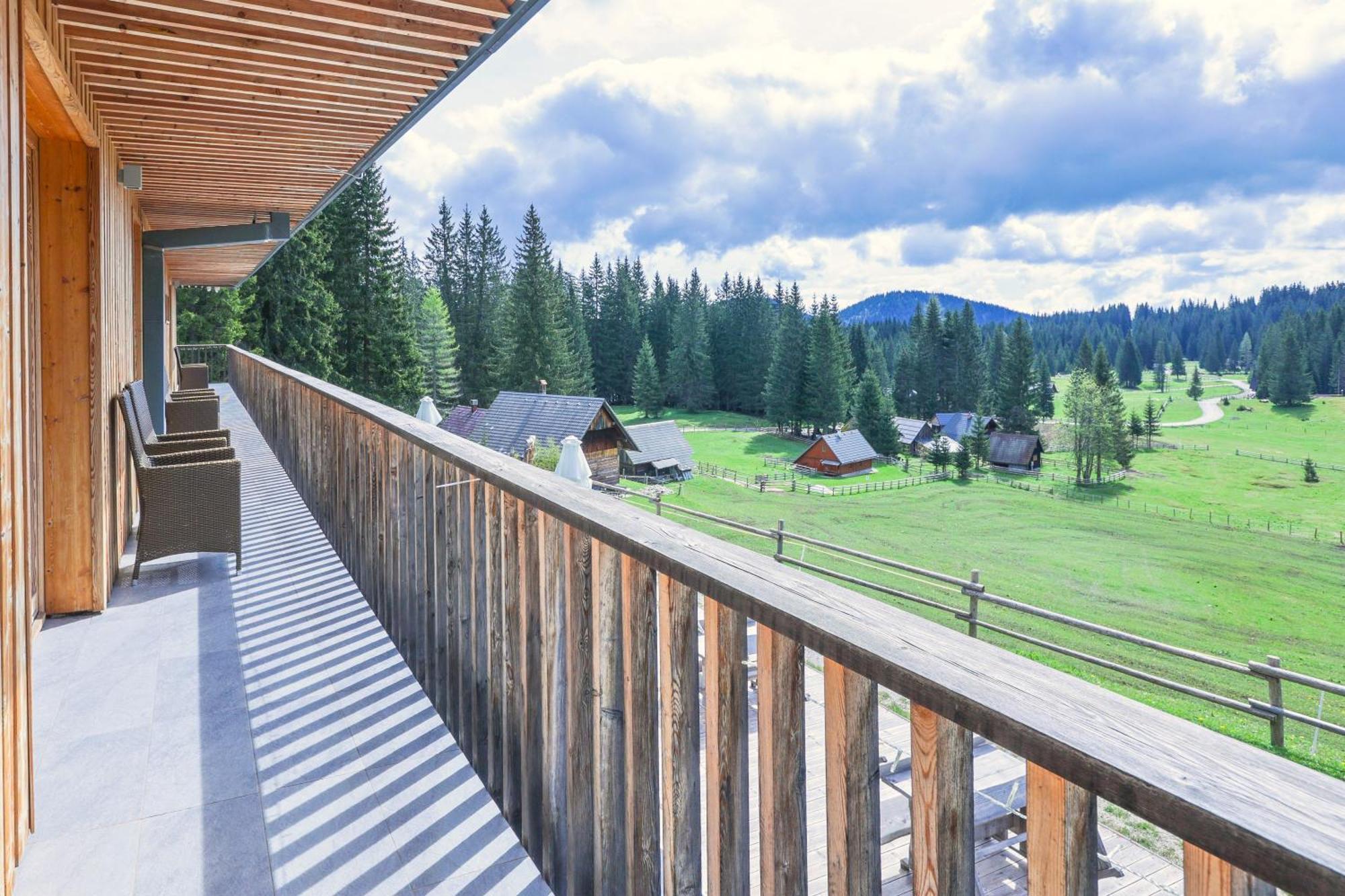 Hotel Jelka Pokljuka Goreljek ภายนอก รูปภาพ