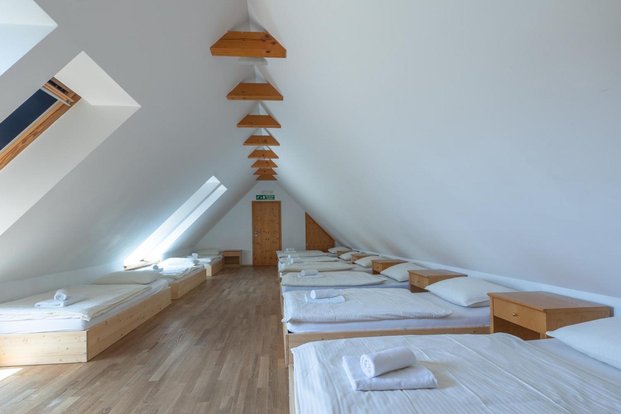 Hotel Jelka Pokljuka Goreljek ภายนอก รูปภาพ
