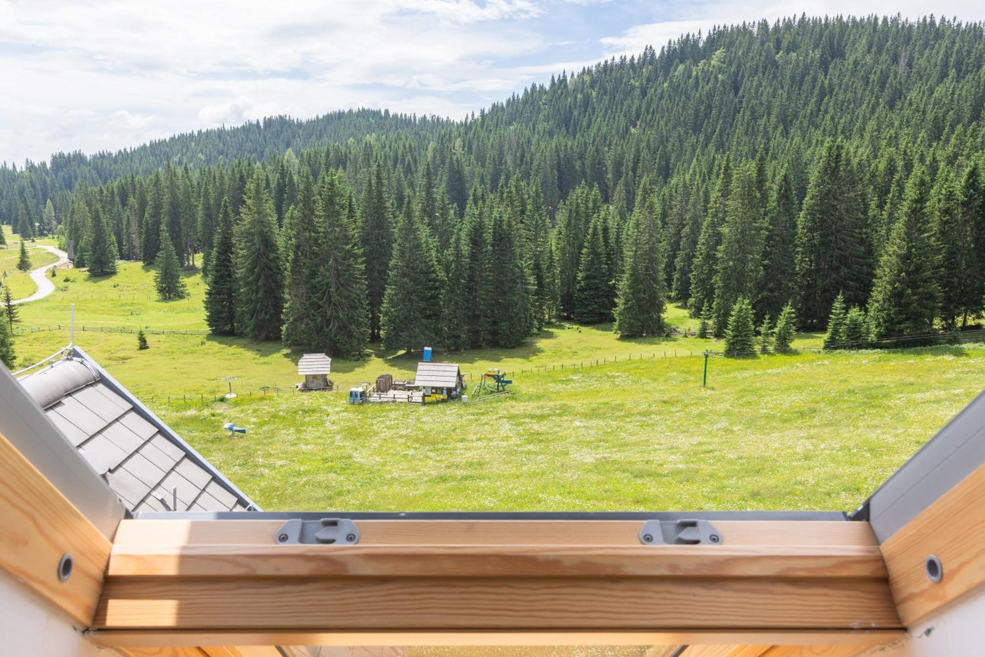 Hotel Jelka Pokljuka Goreljek ภายนอก รูปภาพ